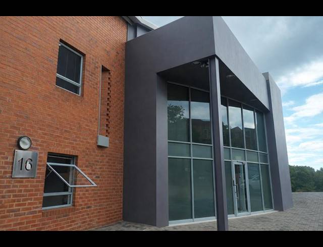 INDUSTRIAL PROPERTY TO RENT IN ROUTE 21 BUSINESS PARK